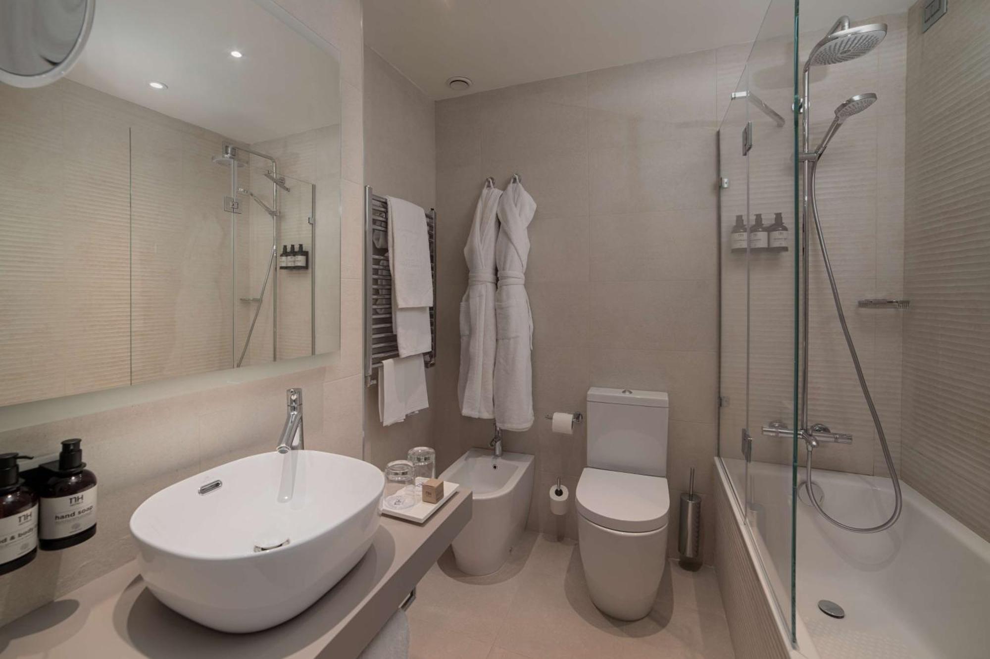 Nh La Spezia Hotel Ngoại thất bức ảnh