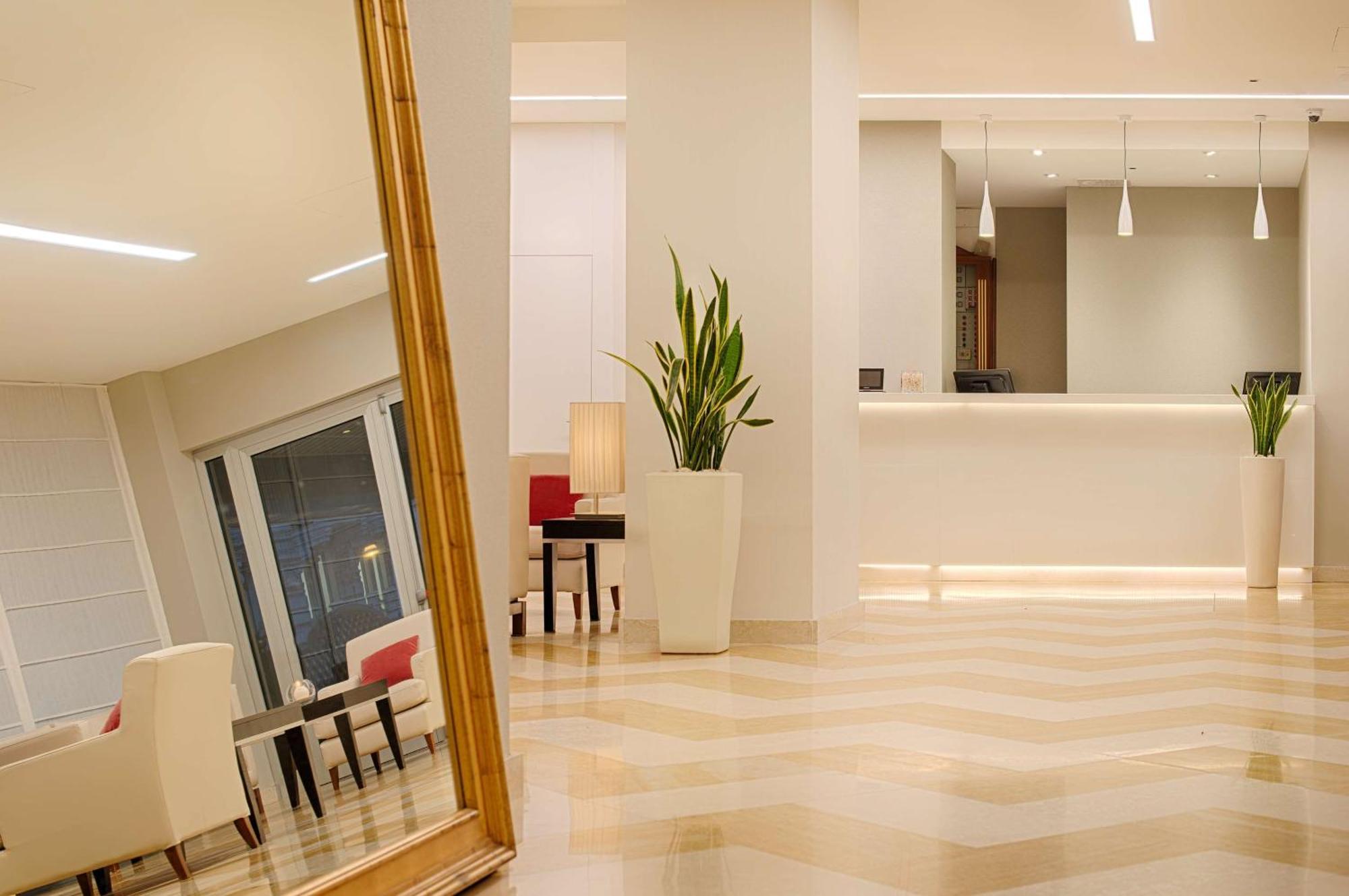 Nh La Spezia Hotel Ngoại thất bức ảnh