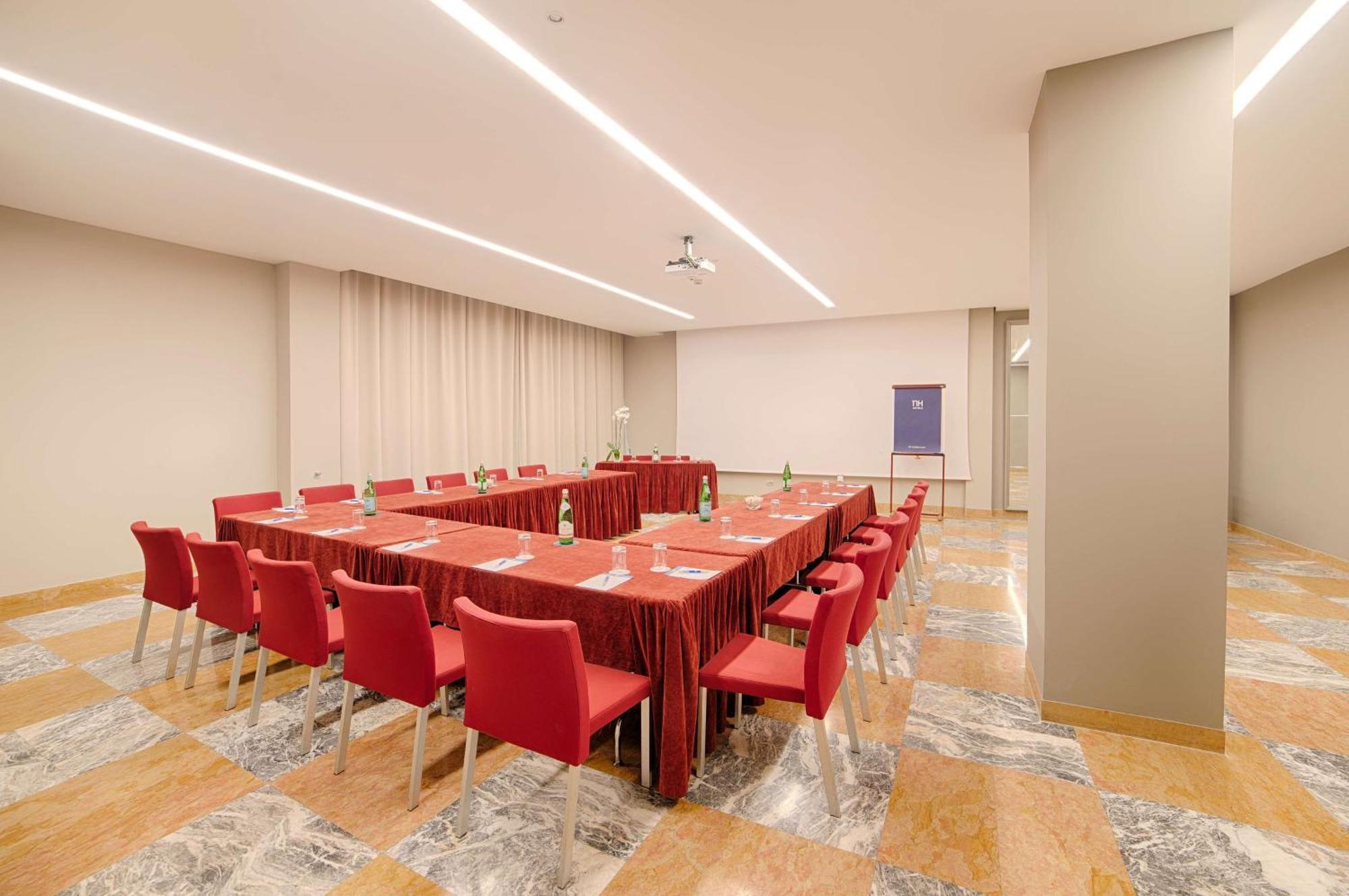 Nh La Spezia Hotel Ngoại thất bức ảnh