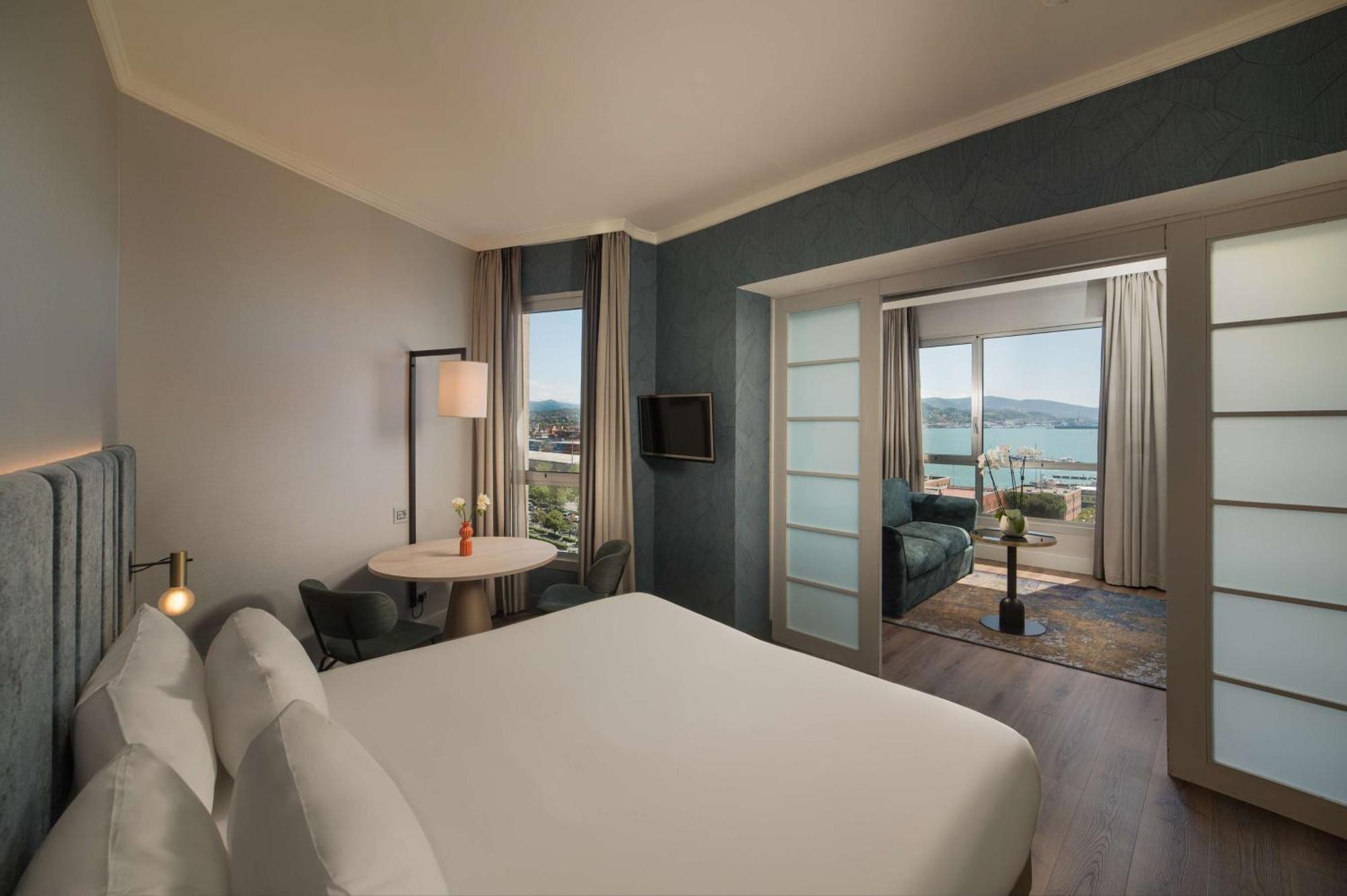 Nh La Spezia Hotel Ngoại thất bức ảnh