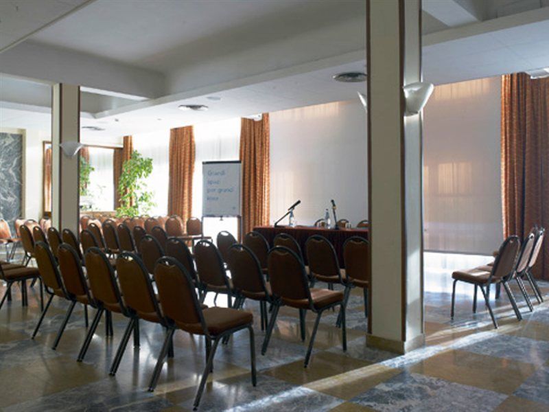 Nh La Spezia Hotel Ngoại thất bức ảnh