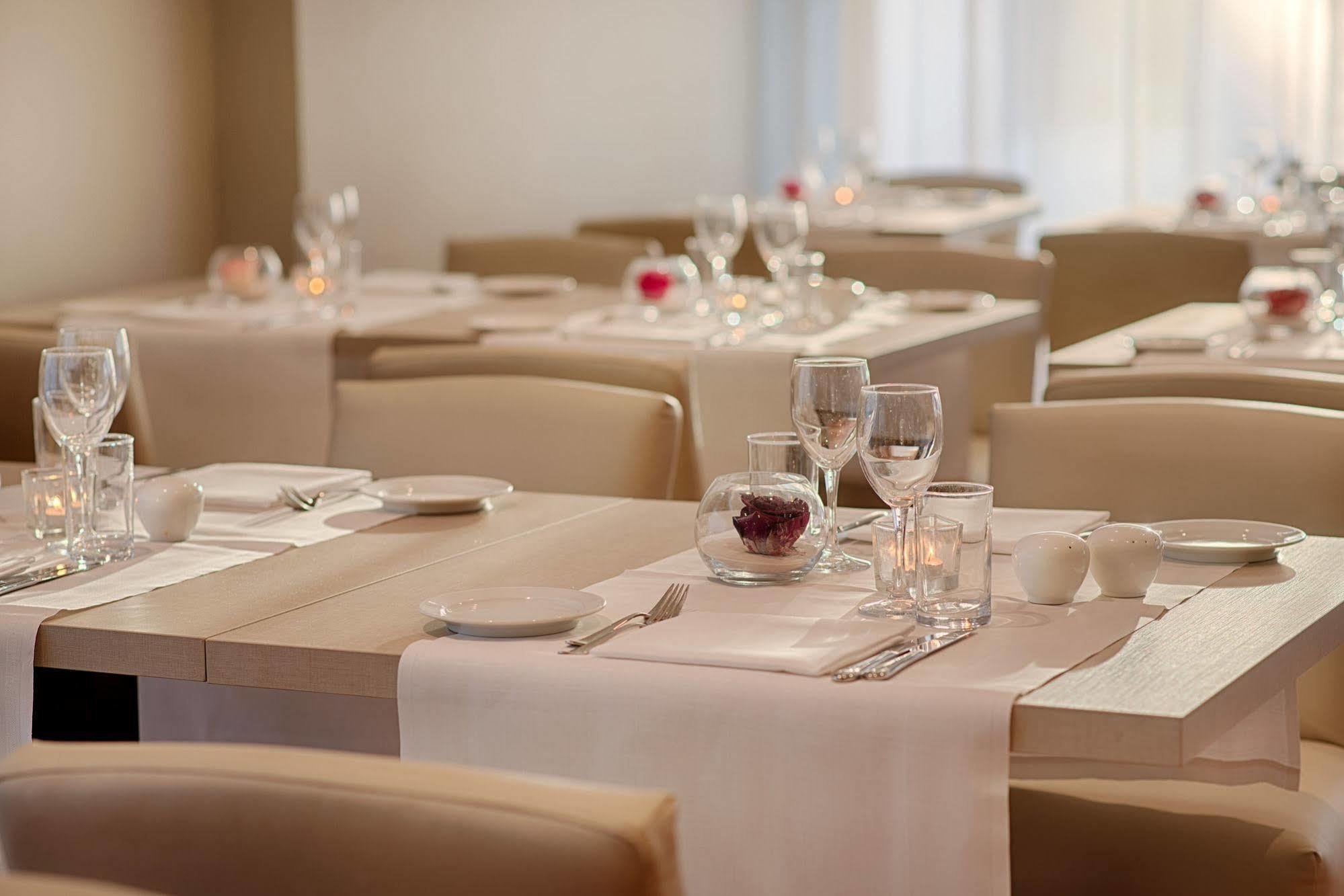 Nh La Spezia Hotel Ngoại thất bức ảnh